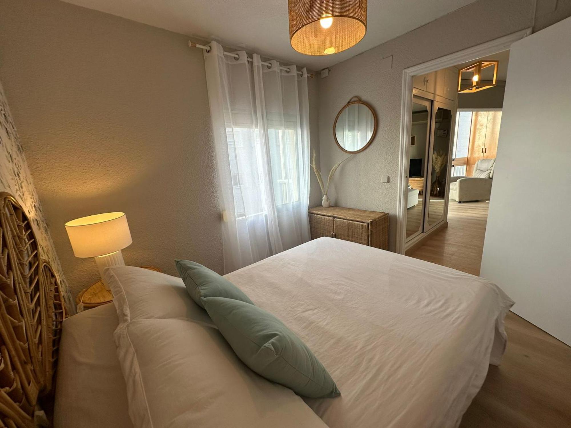 Apartamento La Concha Playa De Levante เบนิดอร์ม ภายนอก รูปภาพ