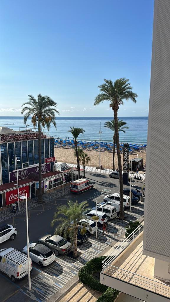 Apartamento La Concha Playa De Levante เบนิดอร์ม ภายนอก รูปภาพ
