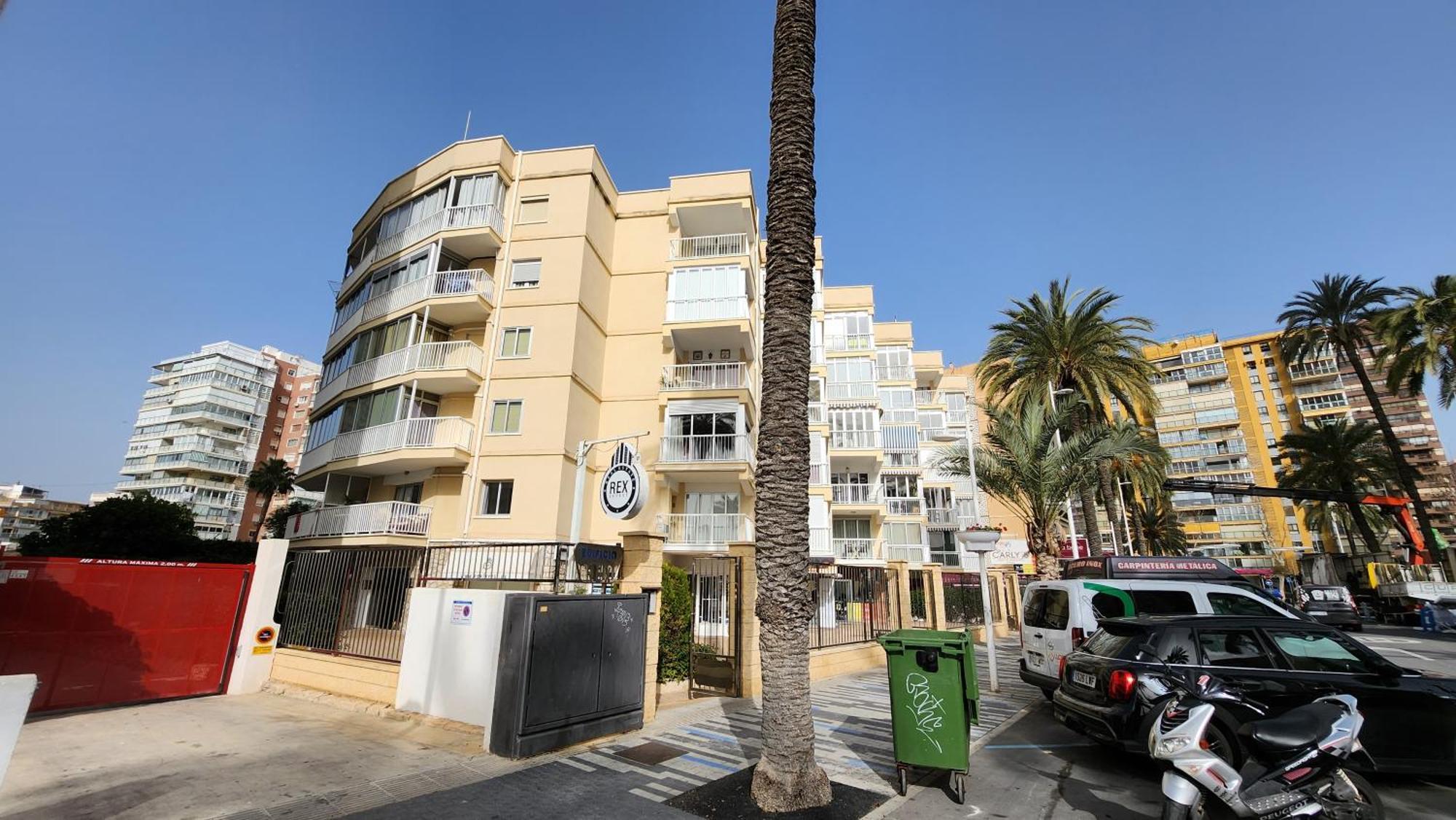 Apartamento La Concha Playa De Levante เบนิดอร์ม ภายนอก รูปภาพ